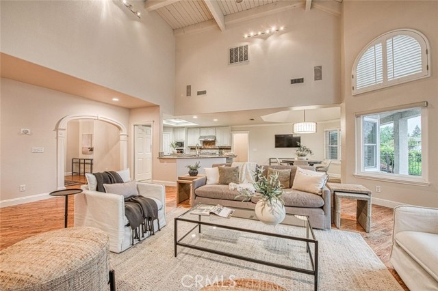 Detail Gallery Image 21 of 50 For 529 E Chesapeake Cir, Fresno,  CA 93730 - 4 Beds | 3/1 Baths