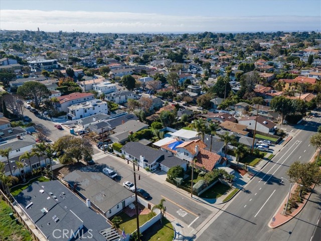 Detail Gallery Image 30 of 30 For 3619 N Poinsettia Ave, Manhattan Beach,  CA 90266 - 3 Beds | 2/1 Baths