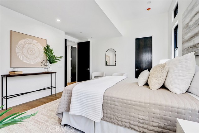 Detail Gallery Image 43 of 44 For 2005 Mathews Ave a,  Redondo Beach,  CA 90278 - 4 Beds | 5 Baths