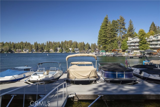 225 Fairview Drive, Lake Arrowhead, CA 92352