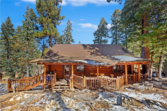 Detail Gallery Image 1 of 27 For 43555 Sand Canyon Rd, Big Bear Lake,  CA 92315 - 3 Beds | 2 Baths