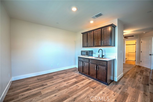 Detail Gallery Image 18 of 61 For 1949 Shasta Dr, Atwater,  CA 95301 - 5 Beds | 3/1 Baths