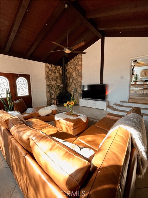 Detail Gallery Image 3 of 17 For 45180 El Reposo Rd, Aguanga,  CA 92536 - 3 Beds | 2 Baths