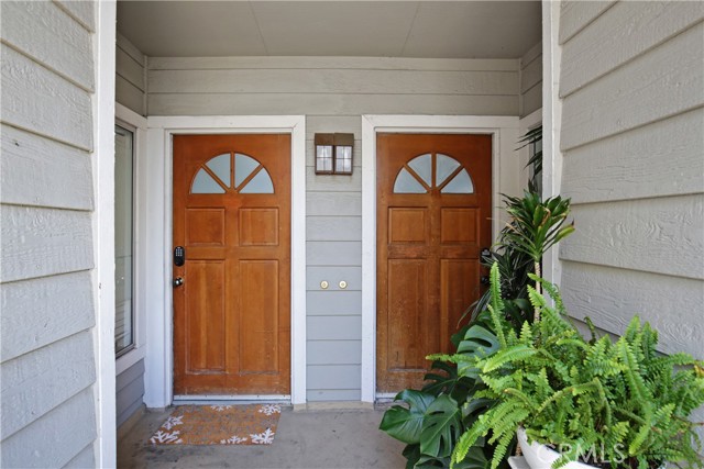 Detail Gallery Image 2 of 25 For 260 Victoria St #32,  Costa Mesa,  CA 92627 - 2 Beds | 2/1 Baths