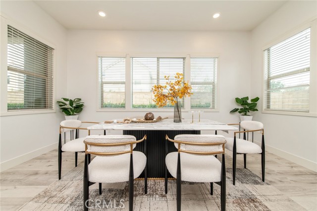 Detail Gallery Image 12 of 39 For 113 Measure, Irvine,  CA 92618 - 4 Beds | 4/1 Baths