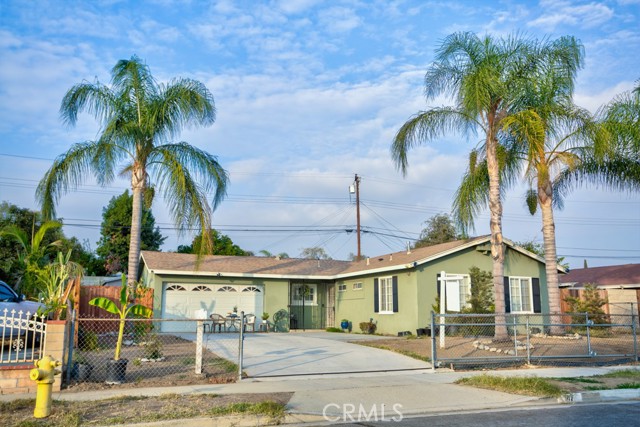 Detail Gallery Image 1 of 1 For 1117 Carmanita Ave, Pomona,  CA 91767 - 3 Beds | 2 Baths