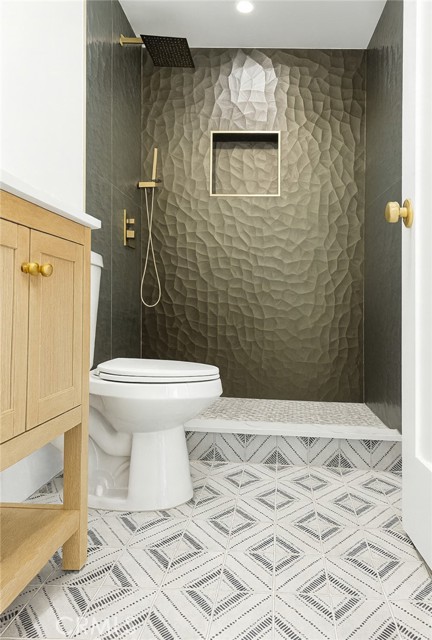 Detail Gallery Image 21 of 31 For 6150 Strickland Ave, Los Angeles,  CA 90042 - 3 Beds | 2 Baths