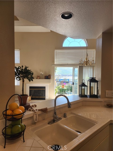Detail Gallery Image 16 of 36 For 2951 via Milano #202,  Corona,  CA 92879 - 2 Beds | 2 Baths