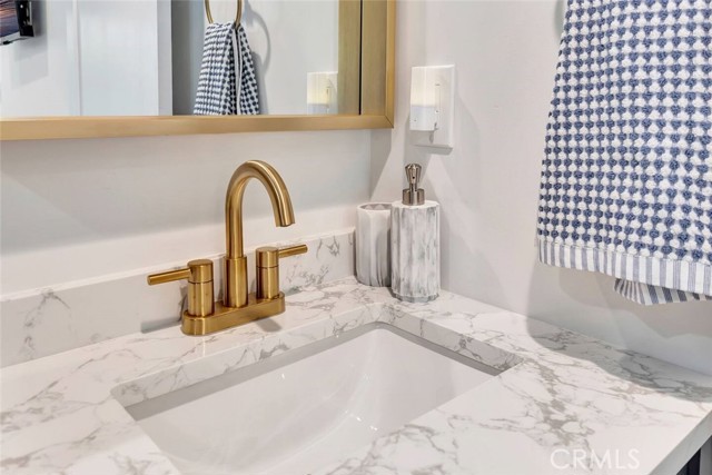 Detail Gallery Image 14 of 17 For 3519 E Colorado St, Long Beach,  CA 90814 - – Beds | – Baths