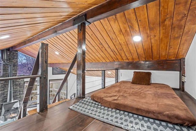 Detail Gallery Image 9 of 24 For 26305 Jacqueline Rd, Twin Peaks,  CA 92391 - 2 Beds | 2 Baths