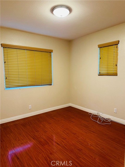 Detail Gallery Image 22 of 28 For 555 W Lemon Ave, Monrovia,  CA 91016 - 4 Beds | 2/1 Baths