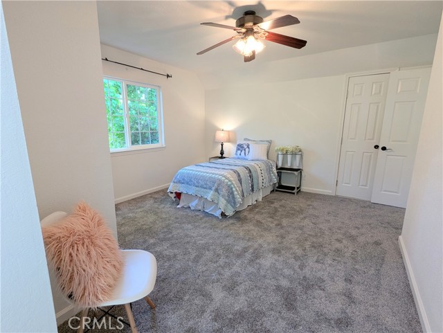 1785 Durham Dayton, Durham CA: https://media.crmls.org/medias/e6fb5ffa-4136-438f-bf1a-c5cd7718a85e.jpg