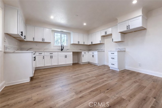 17468 Grevillea Street, Fontana CA: https://media.crmls.org/medias/e6fc2d37-bdf2-4add-9042-acd32b846d3a.jpg