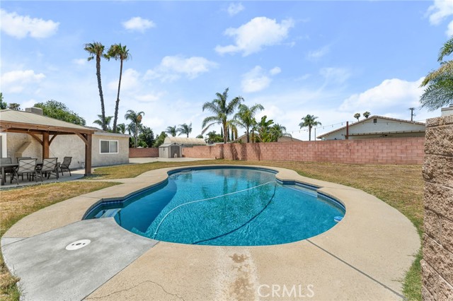 Detail Gallery Image 27 of 39 For 12310 Kellogg Ave, Chino,  CA 91710 - 4 Beds | 2 Baths