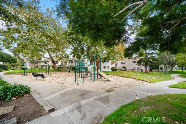 456 Vista Roma, Newport Beach CA: https://media.crmls.org/medias/e6fd7e7e-8334-48f4-a277-30885f4a308d.jpg