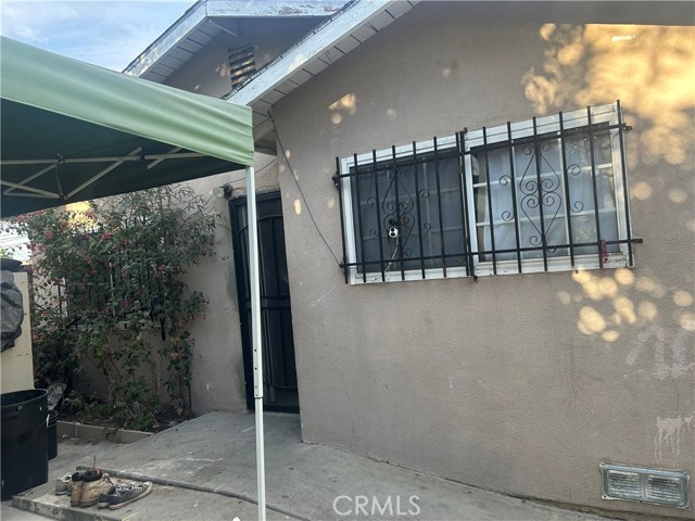 Detail Gallery Image 1 of 6 For 15310 S Lime Ave, Compton,  CA 90221 - 3 Beds | 1 Baths