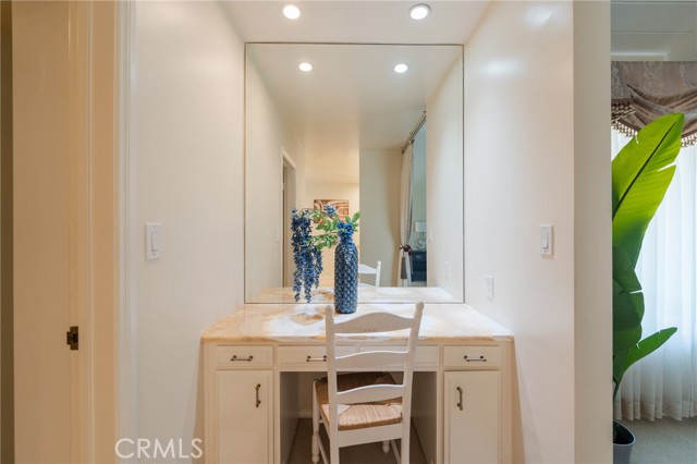 30243 Avenida Selecta, Rancho Palos Verdes CA: https://media.crmls.org/medias/e6feab55-35d1-4d15-8b0b-30475bceadbc.jpg