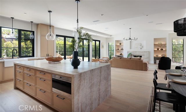 Detail Gallery Image 13 of 55 For 2780 James Dr, Carlsbad,  CA 92008 - 5 Beds | 5/1 Baths
