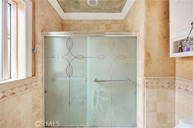 Detail Gallery Image 22 of 32 For 2612 Manhattan Beach Bld, Gardena,  CA 90249 - 3 Beds | 2 Baths