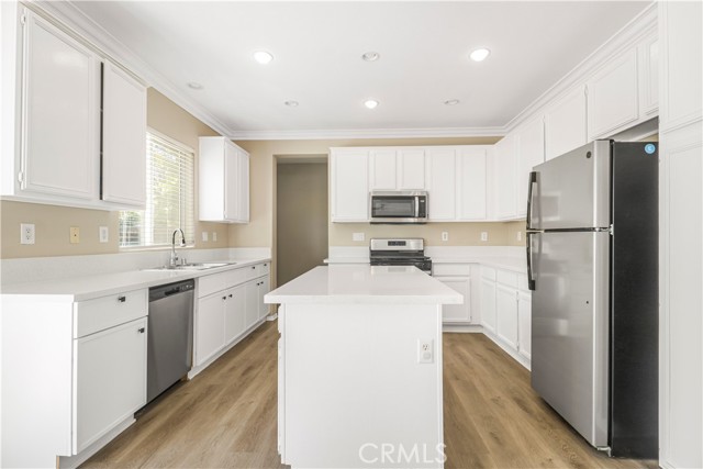 Image 3 of 34 For 33558 Iris Lane