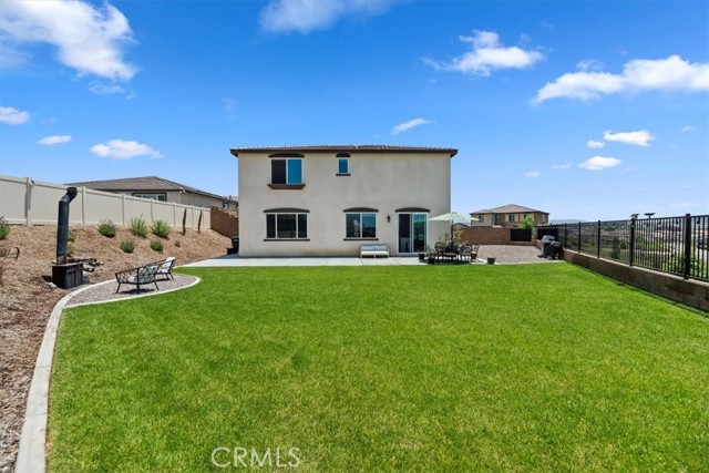 11653 Couples Court, Beaumont CA: https://media.crmls.org/medias/e700c5dc-2958-4755-b701-1985bf252ed0.jpg