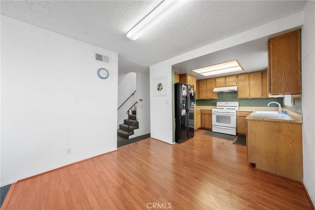 MLS #WS25239022 image #10