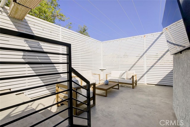 Detail Gallery Image 40 of 58 For 4342 Coldwater Canyon #3,  Studio City,  CA 91604 - 2 Beds | 3 Baths