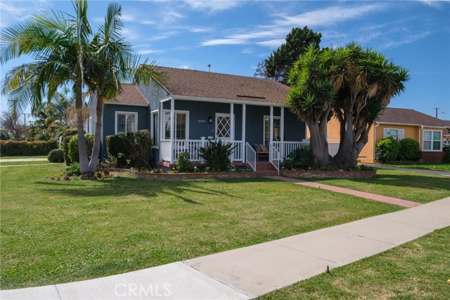 Detail Gallery Image 3 of 40 For 2202 W 144th St, Gardena,  CA 90249 - 3 Beds | 2 Baths