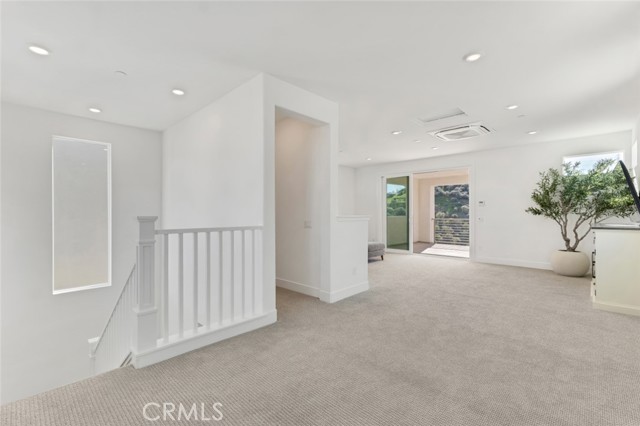 Detail Gallery Image 33 of 53 For 26712 Afton Ln, Valencia,  CA 91381 - 4 Beds | 3/1 Baths