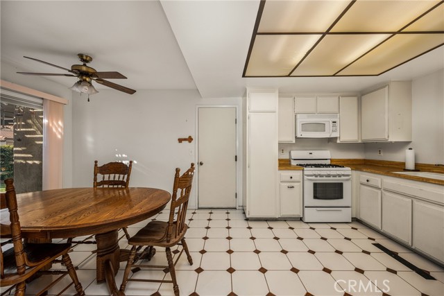 Detail Gallery Image 19 of 39 For 1280 Dominica, Placentia,  CA 92870 - 3 Beds | 2 Baths