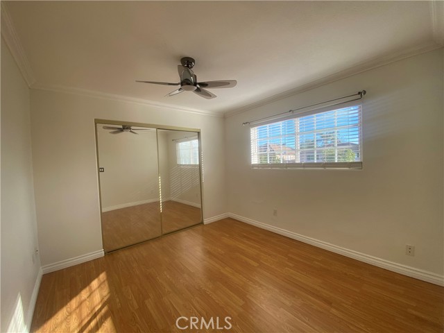 Detail Gallery Image 22 of 31 For 19608 Runnymede St, Reseda,  CA 91335 - 4 Beds | 3/1 Baths