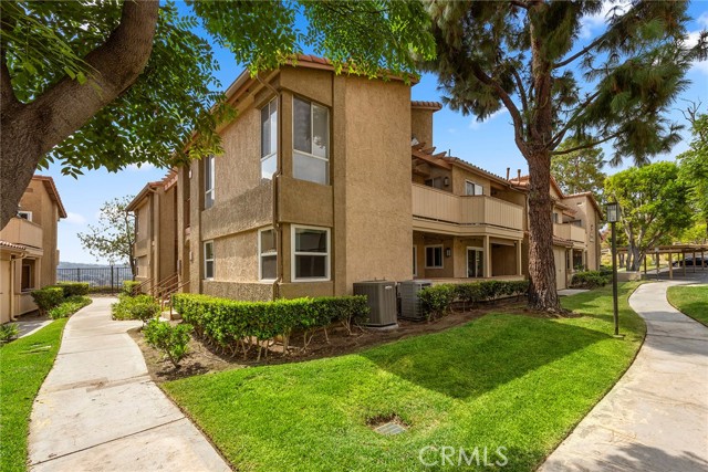 Detail Gallery Image 4 of 25 For 5255 Box Canyon Ct 23c,  Yorba Linda,  CA 92887 - 2 Beds | 2 Baths