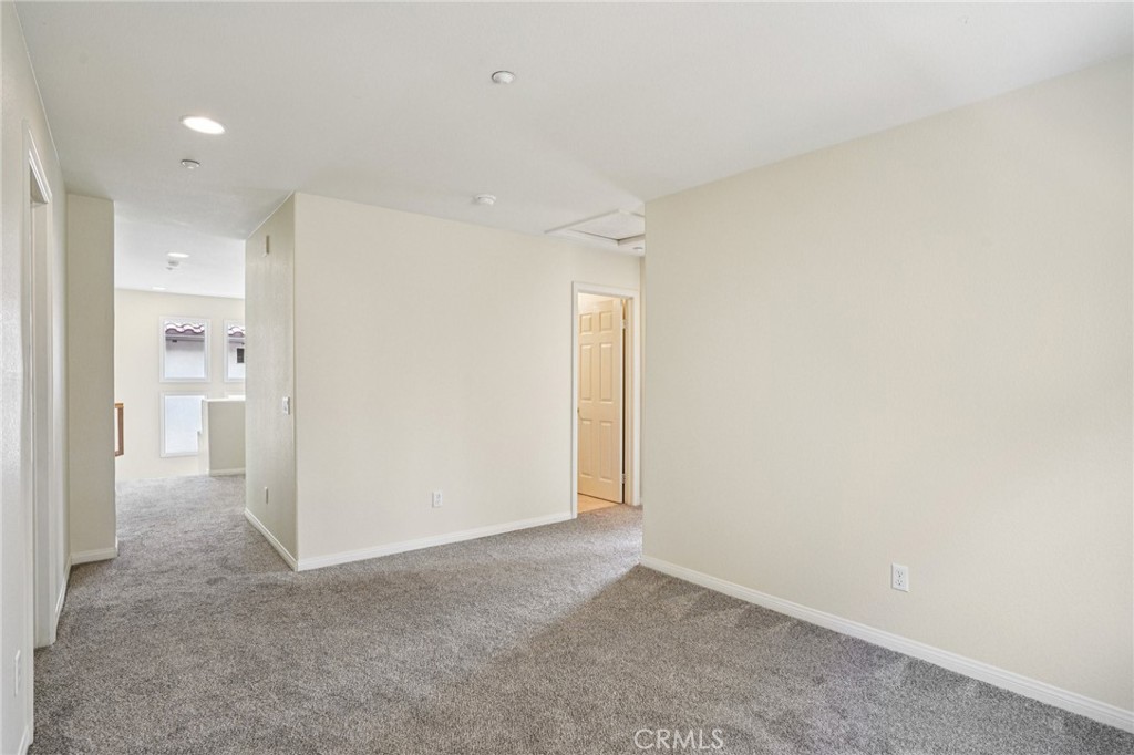 MLS #OC25182457 img 23