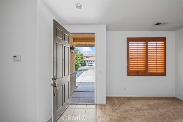 Detail Gallery Image 5 of 38 For 29164 Paperflower Ln, Menifee,  CA 92584 - 4 Beds | 2 Baths