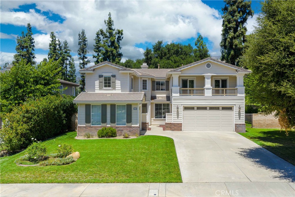 2225 Saratoga Lane