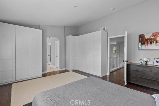 25554 Housman Place, Stevenson Ranch CA: https://media.crmls.org/medias/e70995f7-d444-4121-8575-c3b62a61dea5.jpg