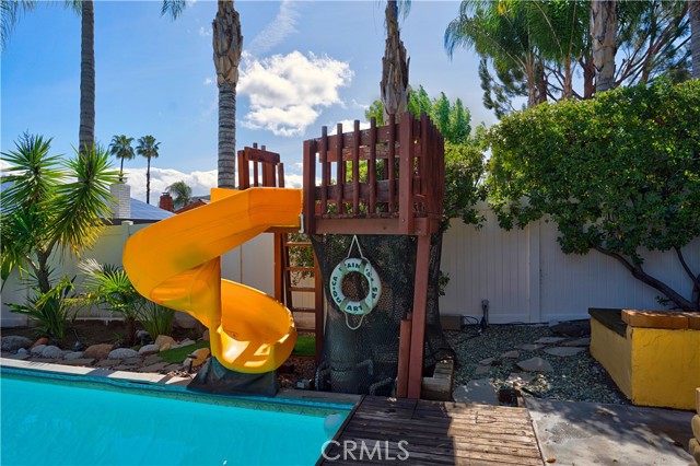 Detail Gallery Image 47 of 72 For 30169 Gulf Stream Dr, Canyon Lake,  CA 92587 - 4 Beds | 3 Baths