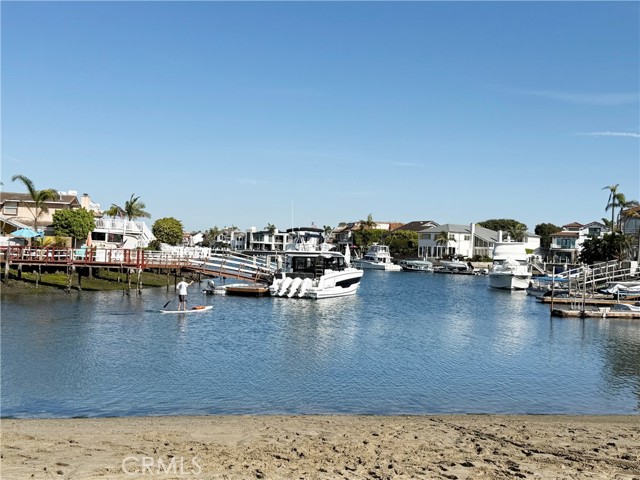 Detail Gallery Image 35 of 38 For 16933 Bluewater #51,  Huntington Beach,  CA 92649 - 2 Beds | 1 Baths
