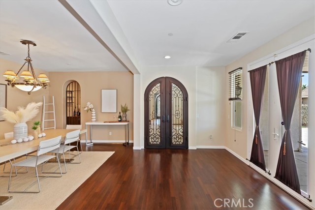 239 Cross Rail Lane, Norco CA: https://media.crmls.org/medias/e70c754b-a4bd-4535-8ca0-260a3e7eea17.jpg