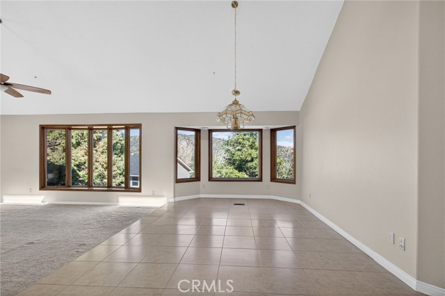 Detail Gallery Image 5 of 70 For 5328 Shirley J, Wrightwood,  CA 92397 - 8 Beds | 4/1 Baths