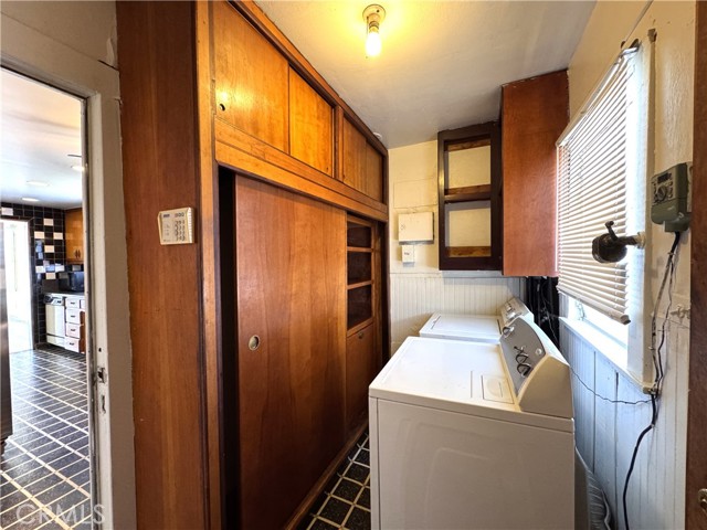 Detail Gallery Image 9 of 23 For 1049 W 65th Pl, Los Angeles,  CA 90044 - 3 Beds | 1 Baths