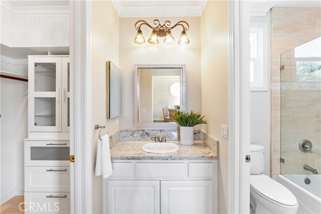 30781 Via Conquista, San Juan Capistrano CA: https://media.crmls.org/medias/e70d1b7b-c6f0-473f-a18a-4fd6b5479a78.jpg