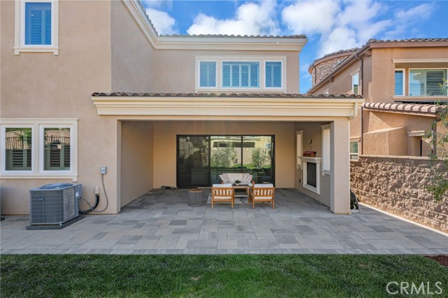12060 N Azurita Court, Porter Ranch CA: https://media.crmls.org/medias/e70d44b8-5be1-4246-8ab1-c8b105f51f5b.jpg