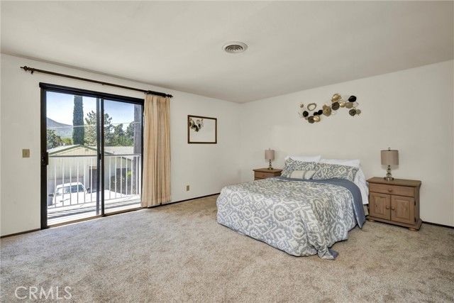 7846 Alston Way, Lucerne CA: https://media.crmls.org/medias/e70d68e2-557e-483b-91d8-1cac0053b2f5.jpg