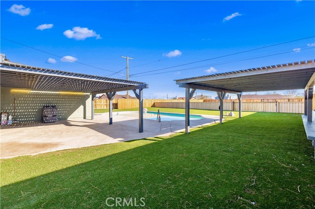 9332 Evelyn Avenue, California City CA: https://media.crmls.org/medias/e70da3ff-9b45-42a5-91e5-71735b4dcbd1.jpg