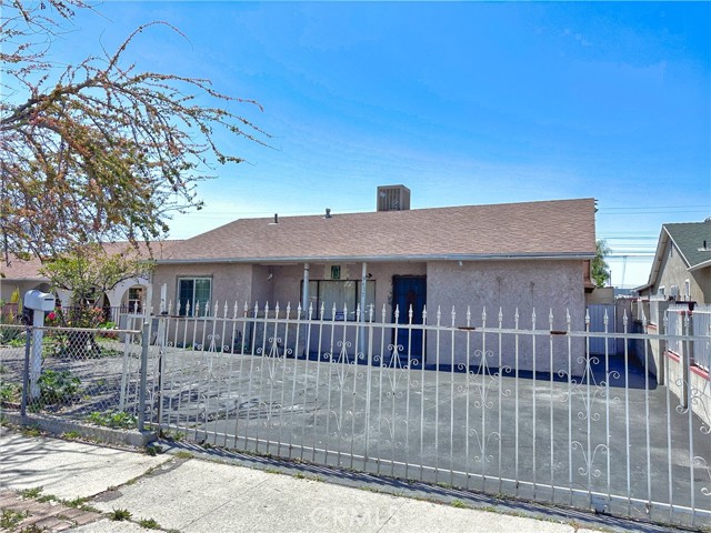 Detail Gallery Image 1 of 34 For 9637 Rincon Ave, Pacoima,  CA 91331 - 4 Beds | 2 Baths