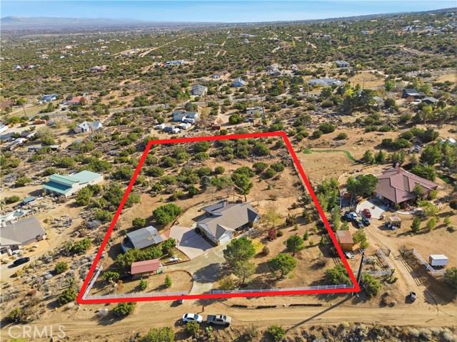 9385 Pinon Hills, Pinon Hills CA: https://media.crmls.org/medias/e70fc58b-639e-4adf-b92a-1a368c84a289.jpg