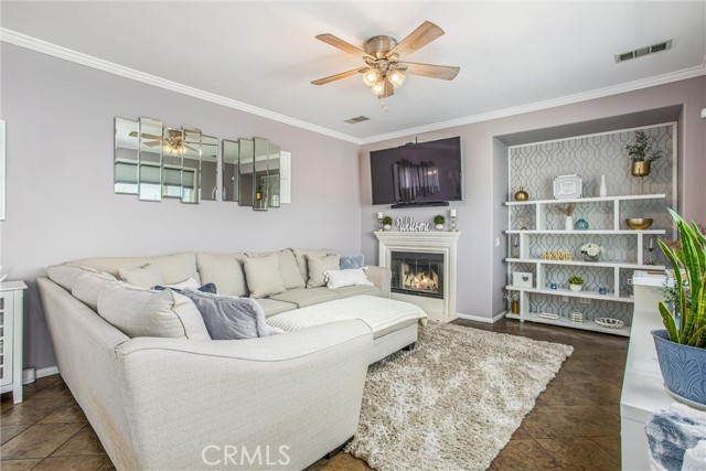 Detail Gallery Image 9 of 42 For 1360 Cane Bay Ln, Perris,  CA 92571 - 4 Beds | 3 Baths