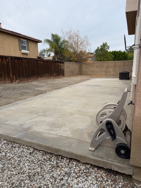 Detail Gallery Image 12 of 32 For 45024 Bronze Star Rd, Lake Elsinore,  CA 92532 - 4 Beds | 2/1 Baths