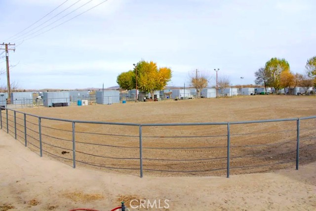 Detail Gallery Image 11 of 23 For 27160 Vista #43,  Helendale,  CA 92342 - 2 Beds | 2 Baths